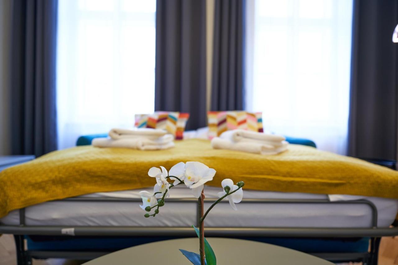 Fancy Home For 5 With Self-Check-In At Spittelberg Виена Екстериор снимка
